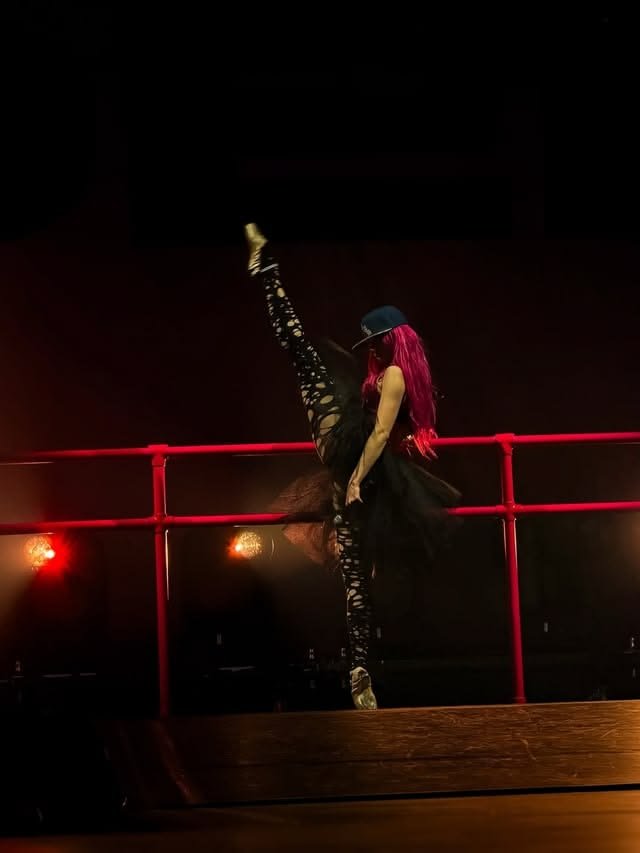 t8popstar's tweet photo. It's all a lie, the baddest bitches ain't in L.A. https://t.co/55Vs7Hhvn1