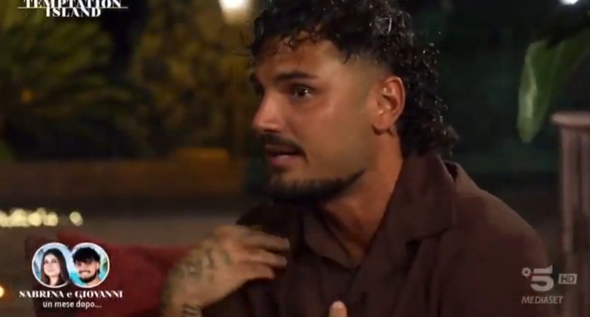 CarmenDonn89731's tweet photo. Da un lato il perfetto boyfriend material che ha fatto ricredere l'umanità sulla perdizione del genere maschile

Dall'altro il vero personaggio rivelazione dell'edizione, iconico, simpatico, maturo e cn un gran cuore

Ergo: gli indiscussi protagonisti di #temptationisland 2026 👑 https://t.co/nEHTiA5FLv