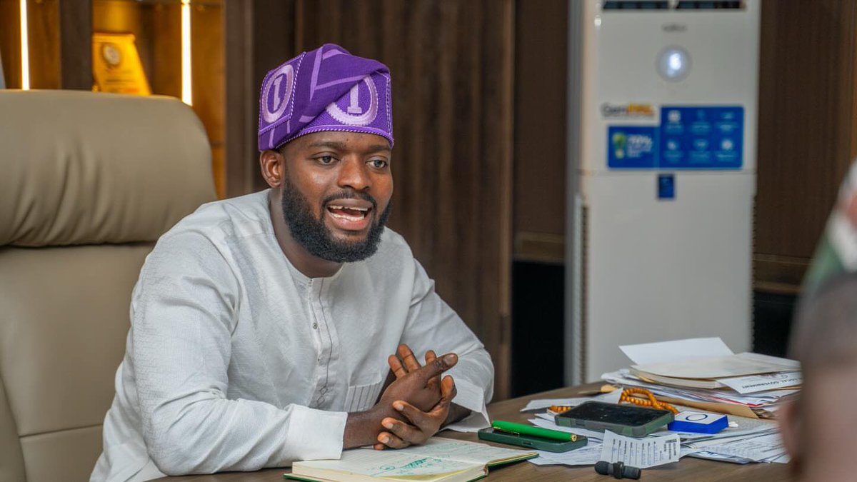 LagMiniFootball's tweet photo. “Lagos Mini Football League 2026” ✨

Ahead of the August kickoff, President of Nigeria Minifootball Association, Alhaji Datti Umar Yusuf, paid a familiarization visit to the Executive Chairman of Agege LG &amp; Chairman of the Lagos Mini Football Association Hon. Vinod Obasa,

1/3 https://t.co/5ISrLmlcOQ