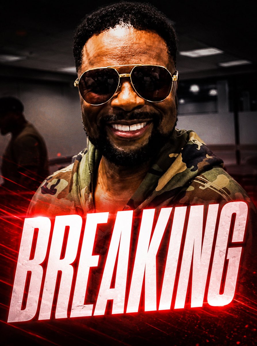 AdrianReyn79551's tweet photo. 🚨BREAKING NEWS:📰 ☎️📱📞

Source: @RickGlaserTheOG 

Keyshawn Davis Manager is taking 30 %  that would be 600K out of a 2.1M purse is absolutely insane.

Keyshawn Davis is the one putting his life on the line in the ring, not the manager. 

That math is ludicrous. https://t.co/nltjtwqQkC