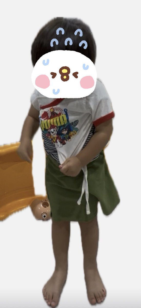 mmmnt_p's tweet photo. 最近の息子
お着替え自分で出来始めてきました
失敗を重ねて成長していってほしいですね https://t.co/pDZvsHppbe