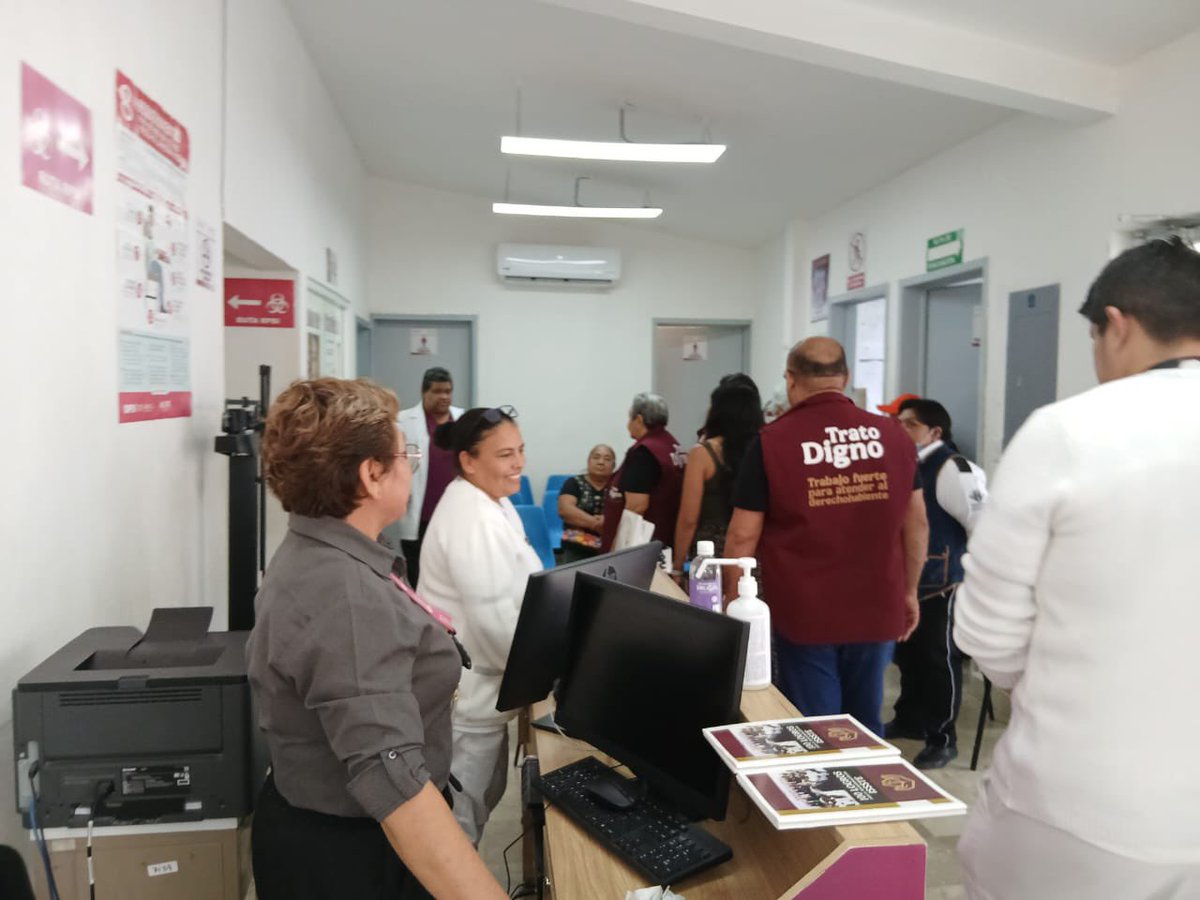 Issste_Campeche's tweet photo. Cuerpo de Gobierno de la Representación Estatal del #ISSSTECampeche realizó una visita de trabajo a la Unidad de Medicina Familiar de Escárcega,con el objetivo de dar seguimiento al funcionamiento de la unidad y fortalecer las acciones orientadas a brindar una atención de calidad https://t.co/0QFBdh9I9Q