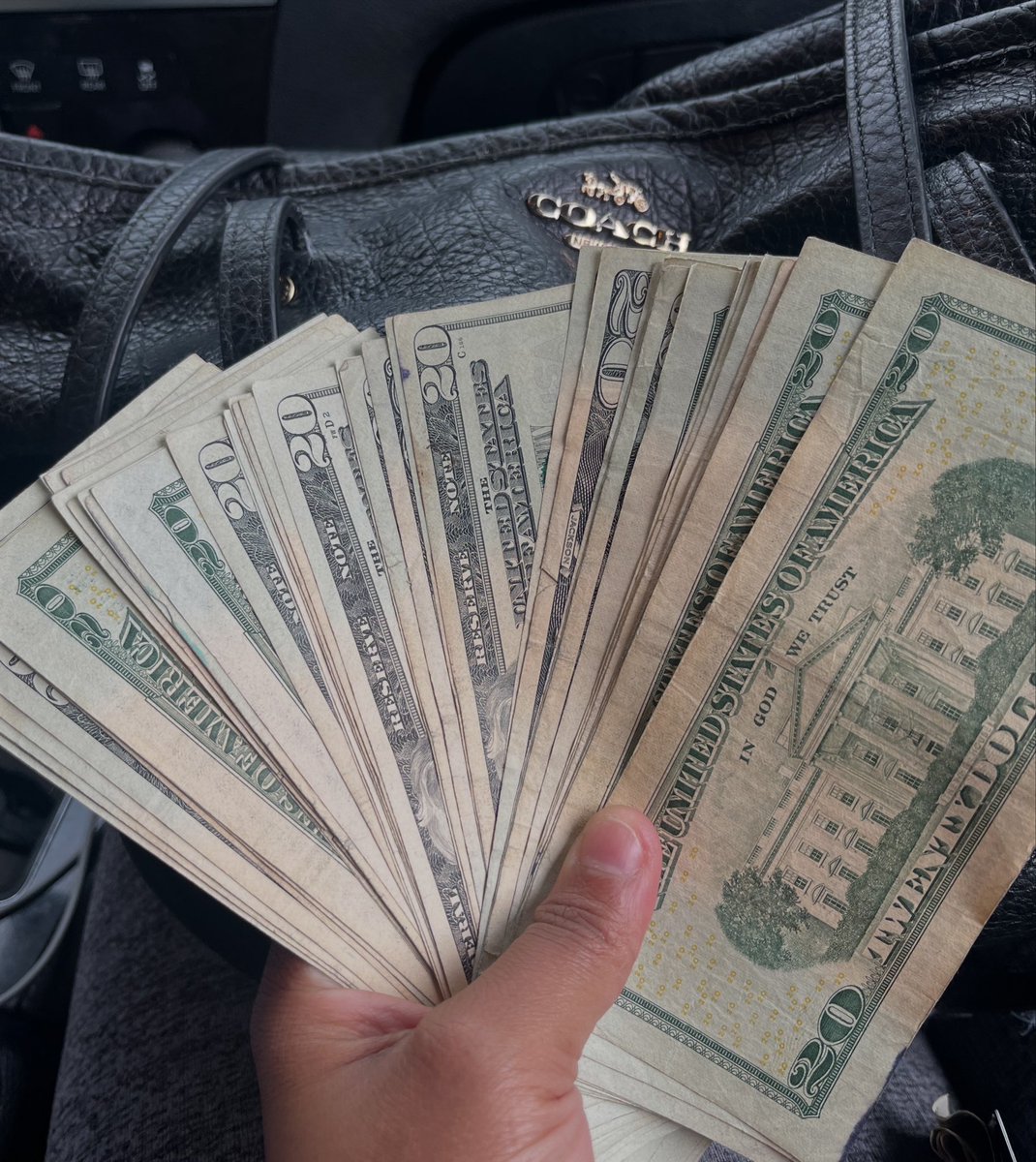 msdiamondd97's tweet photo. Good boys know their place. Paypigs understand that a Goddess’s time, beauty, and presence are luxuries—not freebies.

Show your devotion.
Show your gratitude.
Show your wallet.

👑 Follow. Tribute. Obey.

#Findom #MistressDiamond #FinancialDom #PayPig #SpoiledGoddess #CashSlave https://t.co/Odusx66TcP