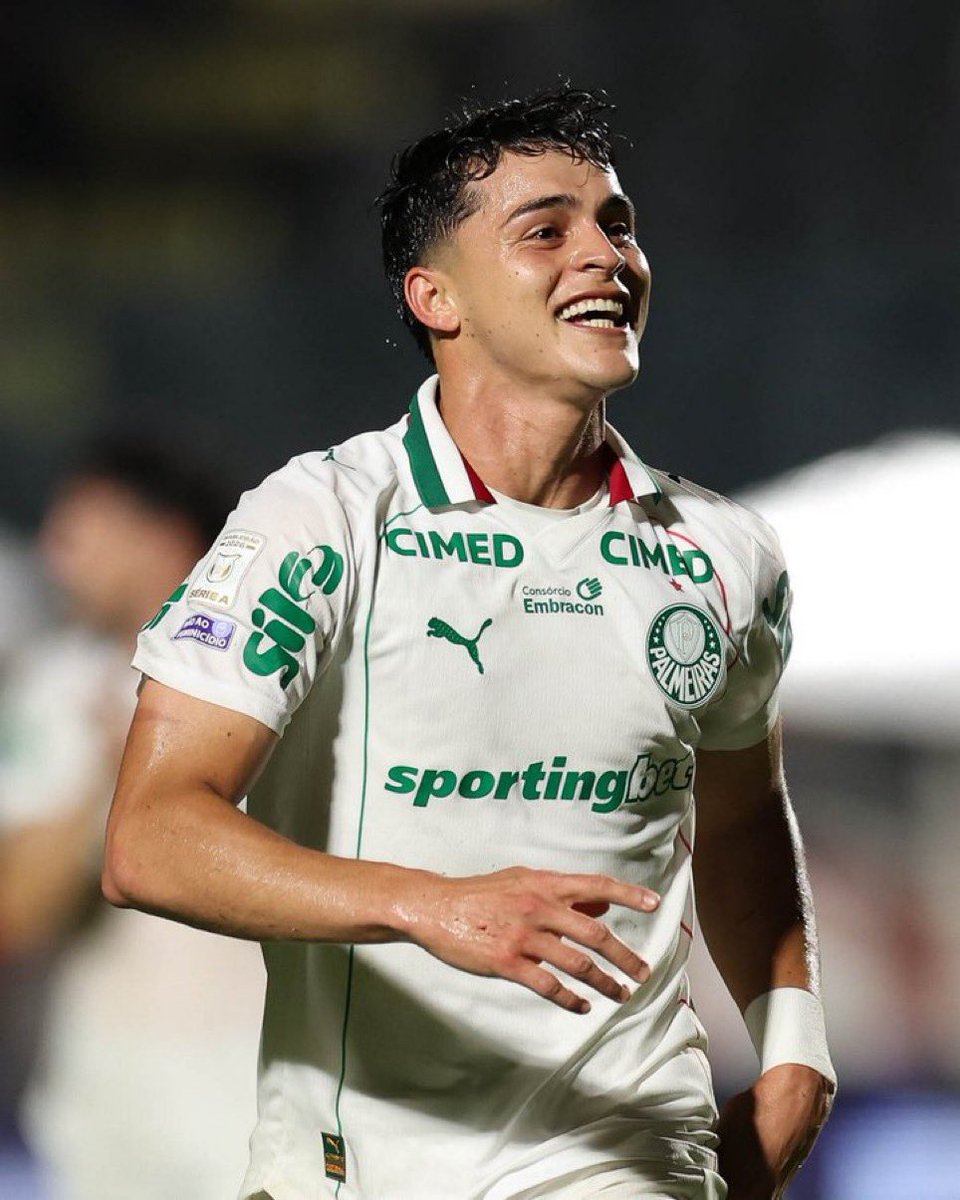 Saudifutbol's tweet photo. SORRISO HEADING TO SAUDI ARABIA… 🇧🇷🇸🇦

The 21-year-old Avaí striker has already missed training after receiving an offer from Al-Fateh. He has recorded 3 goals and 3 assists in 28 appearances for the Brazilian club, per @bianchijoao_ https://t.co/63Pe5kfSEn