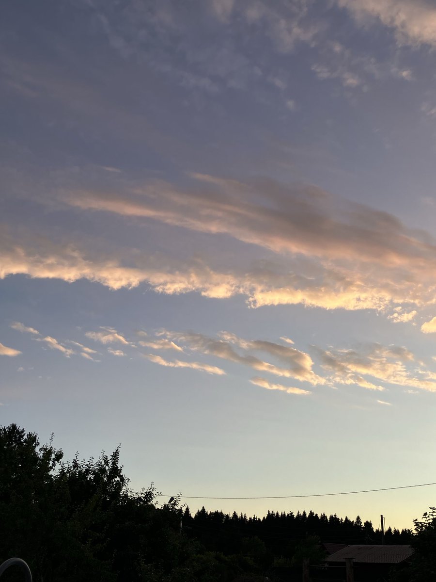 pcyteaol's tweet photo. 0607 https://t.co/PEOuVsk7pc