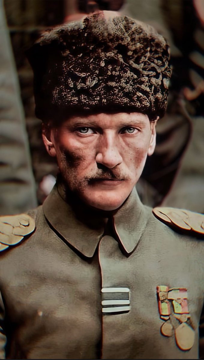 CeyloBala's tweet photo. Gerçeği konuşmaktan korkmayınız

Asıl önemli olan ve memleketi temelinden yıkan,
Halkını esir eden,içerdeki cephenin suskunluğudur.

-Atatürk . https://t.co/ZvFVe506Vb