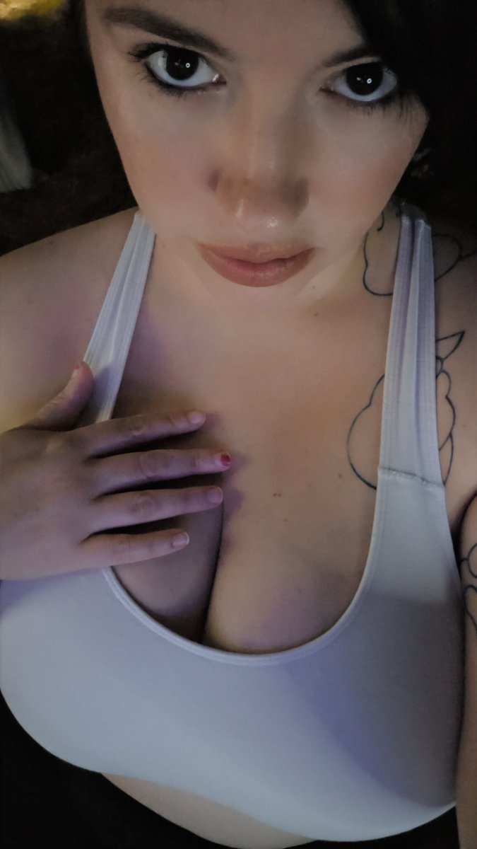 X_Tempy_X's tweet photo. Come see another side of me!

#hotmom #brunette #curvy #playful #onlyfans #photooftheday #spicycontent #onlyfansFree #onlyfans_girl #OF #onlyfansgirls #onlyfansmodel https://t.co/uMXffLBlWu