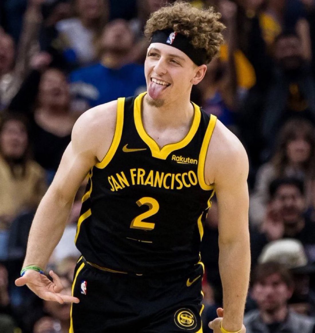Fullcourtpass's tweet photo. Brandin Podziemski contract extension with the Warriors is expected to be somewhere in the $22-24 million range annually, per @BrettSiegelNBA https://t.co/t92kO1fgRr
