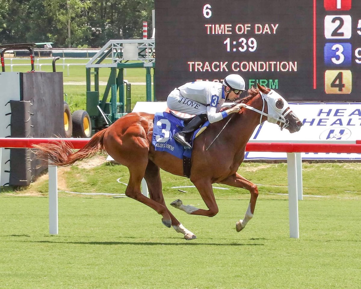 marymlight11's tweet photo. Fridaynightclub broke his maiden today! Thank you @jareth16 for the nice ride. Big thanks to my great VA and FLA Teams.
X G Man finished 2nd in the race to give CHANCE ITβs sons the exacta! #FLBred #VACert @ColonialDowns https://t.co/Tw2av17m8v