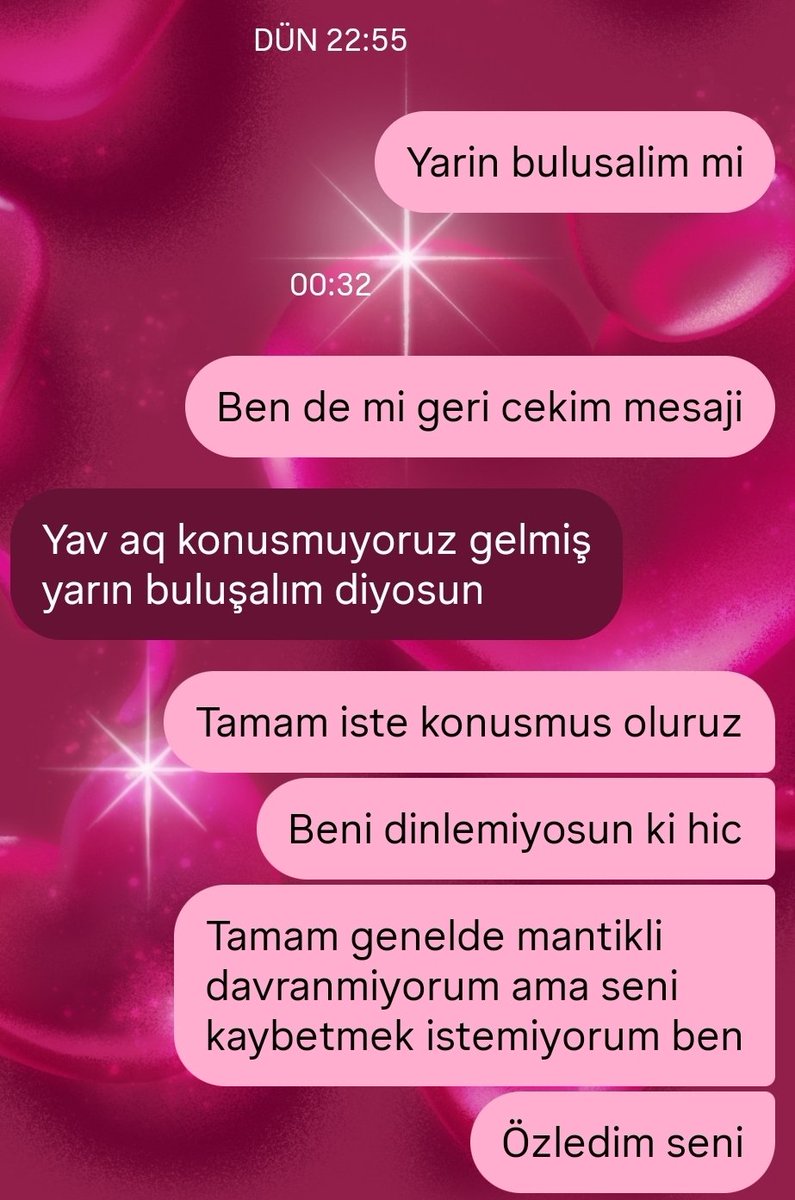 busradiryapar's tweet photo. Hiç gurur yok mu lan sen de https://t.co/IVT1C9NrMd