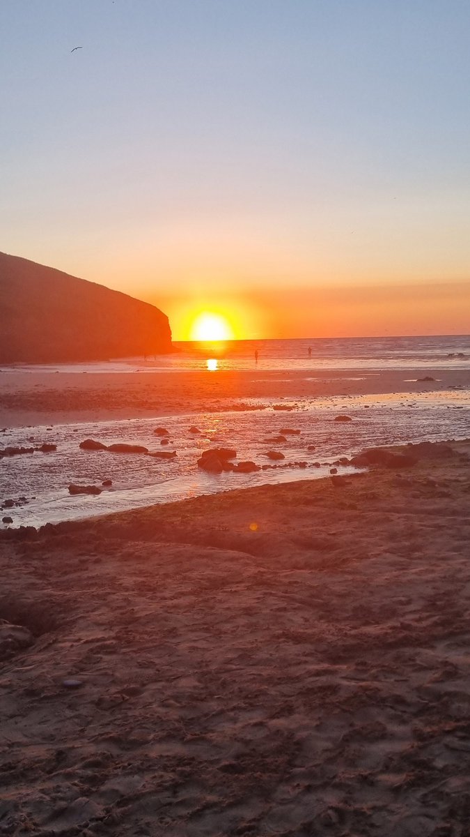 _Murd0c_Nicc4ls's tweet photo. Goodnight everyone, here are a couple sunset photos I took today ☺️ https://t.co/PQQi6N42Dh