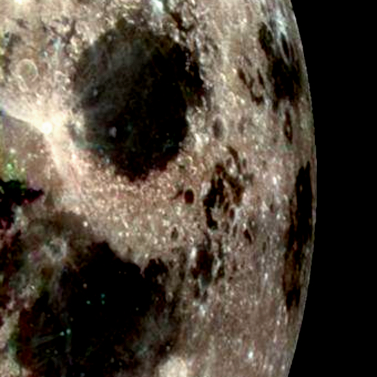 James_Hawke1's tweet photo. #photographers #conversations 
Light meters think reality is 18% mid-tone gray. Aim a good long lens at the Moon and rethink everything.  

The Moon IS a light.  ;) https://t.co/LpUUgMEH4e