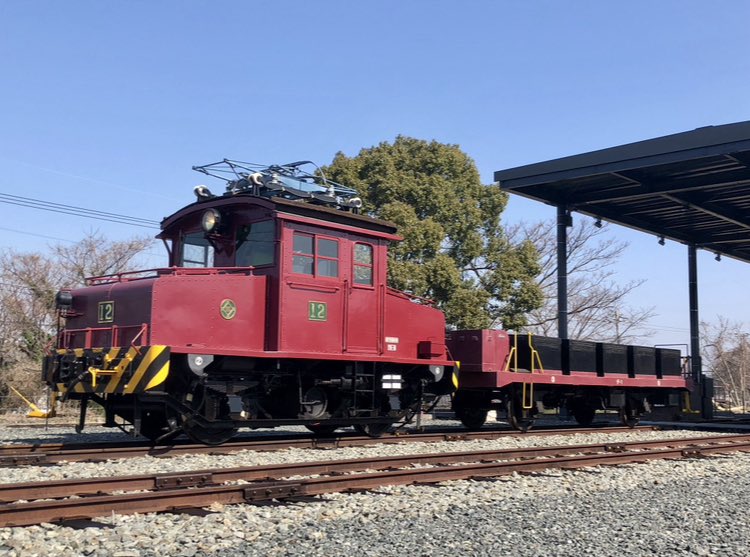 eTGlKbIxsfr4nQ6's tweet photo. 🔴8/9(日) 12号電車が動きます❗️
＊4月以降､諸事情により運行できない状況にある万田坑の動態保存機である12号電車•••
→NPO法人炭鉱電車保存会による「炭鉱電車見学会」にて､約５ヶ月ぶりに動かします。見学会への参加は､リポスト先にて確認下さいませ🙇 https://t.co/mFC6cidDrJ