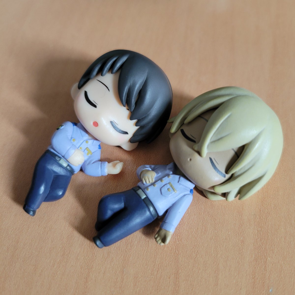 yoru657201's tweet photo. 幼馴染組!
ダチがくれた! https://t.co/cXl2UA4zS1