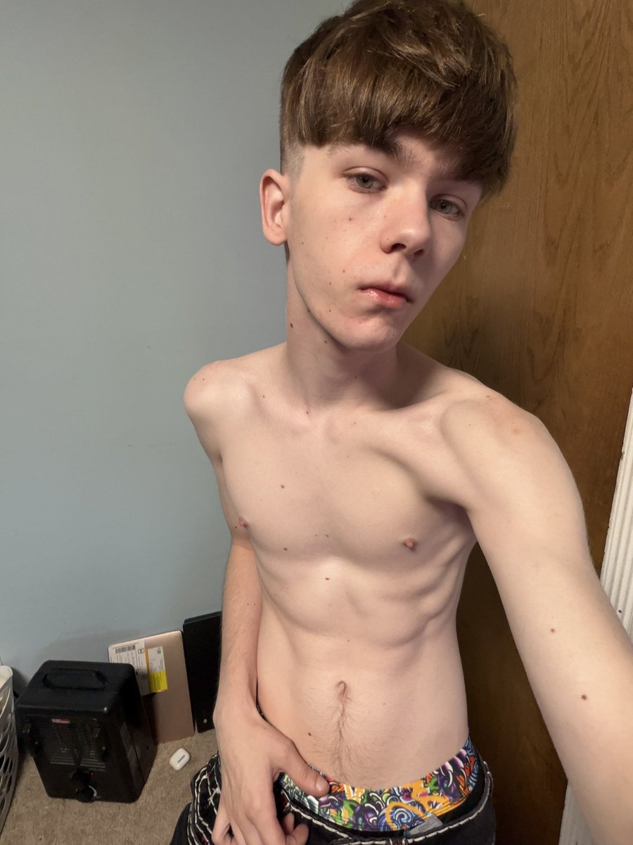 RyanMartinvsw6's tweet photo. Sells individual files 
Bait request available 
VIP channels access 🥵🏳️‍🌈
#Str8 #str8bait #baited #straight #straightbait #baitedboys #str8baited #straightbaited #baitnswitch #baitrequest #baitboy https://t.co/lrfJHtD6Bi