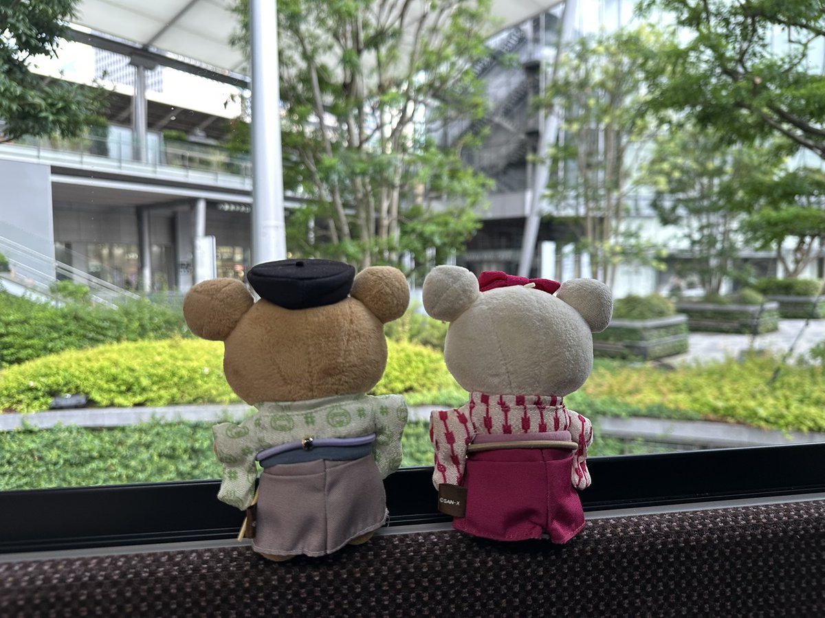 fu_fudekuma's tweet photo. リラ旅出発〜🚌

#リラックマ https://t.co/X8dVwVuEv2