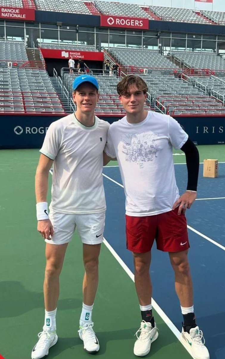 BritishTennisUp's tweet photo. Jack Draper🇬🇧 x Jannik Sinner🇮🇹

Throwback to this duo in Montreal🇨🇦 back in 2024🙌🏼 https://t.co/R6zglnsns8