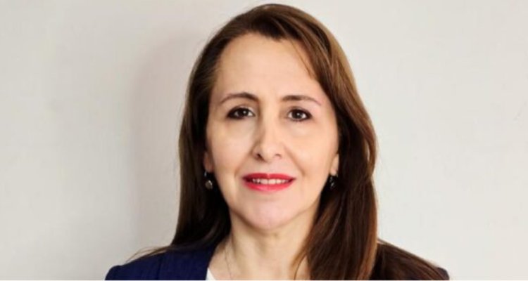 TarquinoPaspala's tweet photo. 📢 TENEMOS NUEVO COMPUTO.!! 

Minsal pide la renuncia a Karla Kepec, seremi de salud de Arica y Parinacota. Reclutaba tecnólogos médicos por Whatsapp, para asegurar el cupo debían ser republicano. 

Como les duele a los derechangos q su circo crece cada día más.! https://t.co/49sgkigqgQ