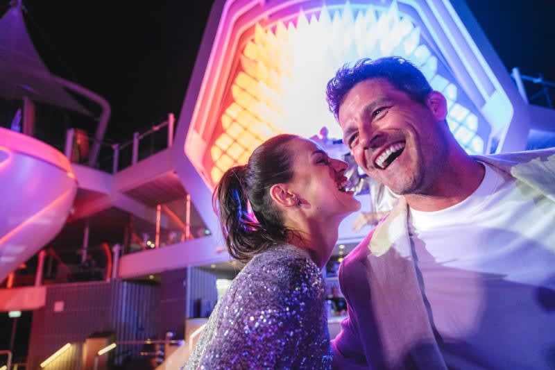 torealtammy's tweet photo. ✨ Get ready to Shine the Night aboard the Celebrity Ascent! Join us for unforgettable parties filled with vibrant lights, pulsating music from our amazing DJ, and endless dancing. 💃🕺 Contact me today to book your adventure on the Celebrity Ascent! 🛳️🌌 https://t.co/5XfuNIfdTS