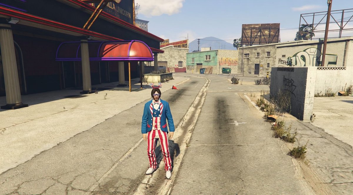 ChronicleNetHQ's tweet photo. One of the games I've been spending the most time with this week has been GTA Online.

I've mainly been collecting cars, running missions, and just free roaming around Los Santos. Sometimes it's nice to take a break from the grind and just enjoy everything the game has to offer.

What have you all been playing this week?

#GTAOnline #GTAV #Gaming #GamingCommunity #Xbox #PlayStation