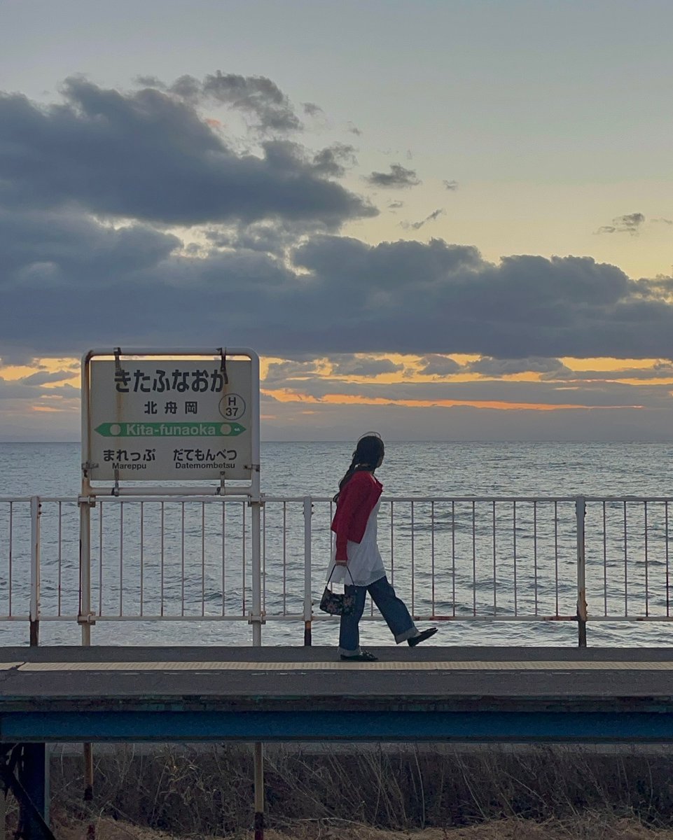 paco9090's tweet photo. Greetings from my side ✨ every sunrise is proof that you can rise again. 🦋
cPxPWs https://t.co/D5gfUKHC7l