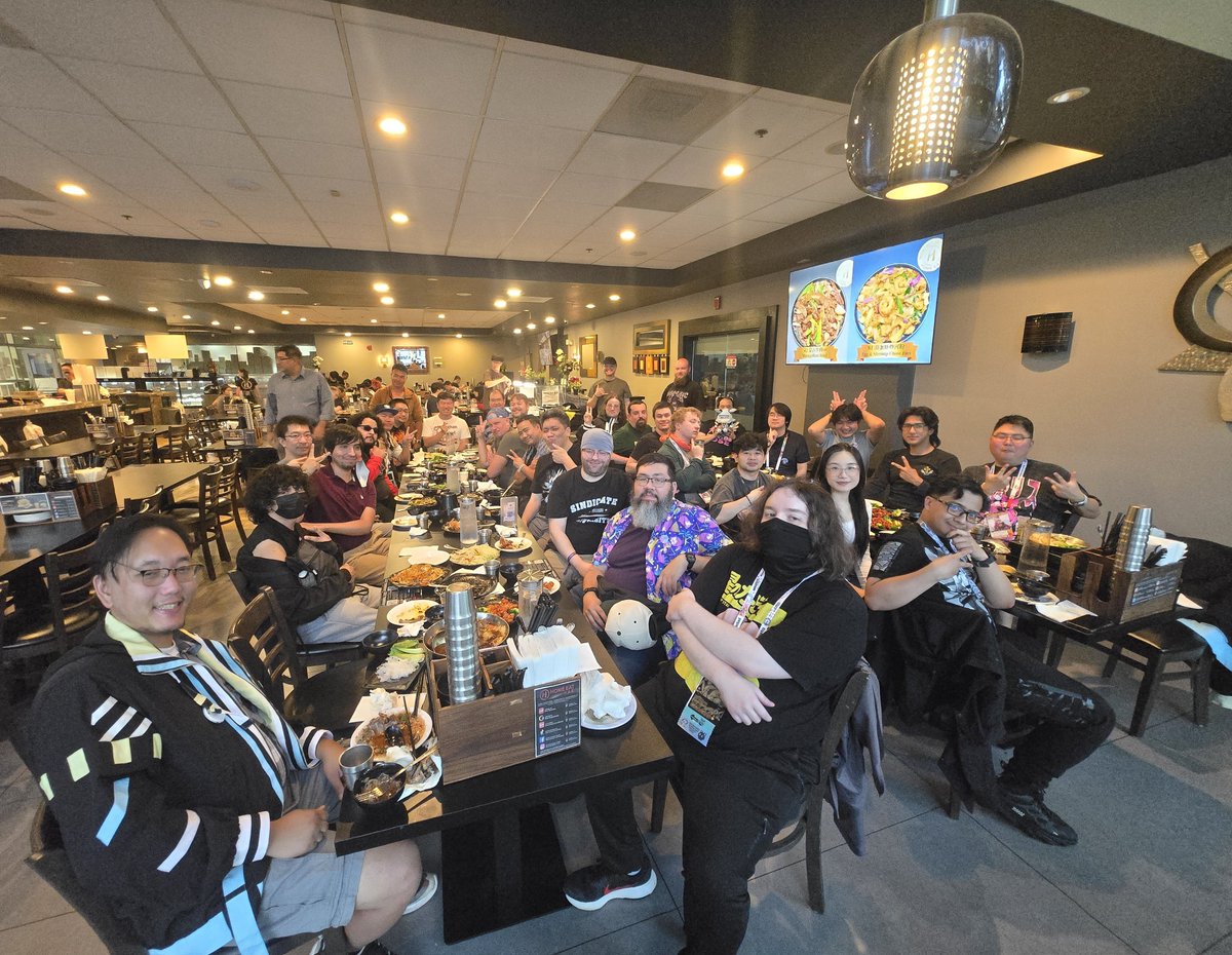 sayusyn's tweet photo. OMG I FORGOT TO POST THIS AAAAAA
PHOTOS OF OUR SINDICATE DINNER!! 🥹🩵🩵
I'm so so happy that I got to host this for everyone and it made me even happier to hear how many enjoyed it and had a wonderful time meeting each other IRL~ 🥰
WE'LL DO IT AGAIN NEXT YEAR!! https://t.co/ufeG1Zj3xA