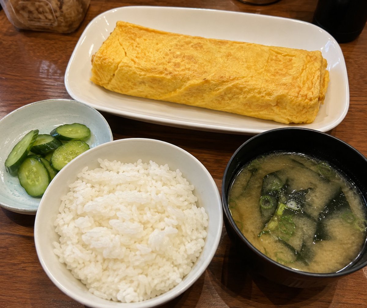ユカ居酒屋裏メニュー娘（ラーメンもお届け） tweet media
