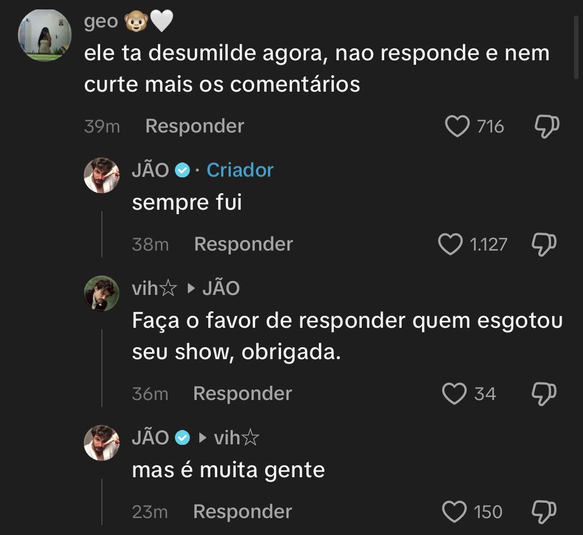 oolhosterriveis's tweet photo. Esse é o ídolo de vocês? @jaoromania https://t.co/dvmKXlhccD