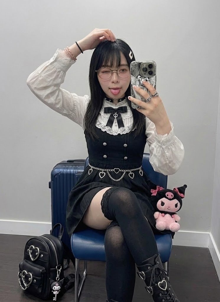 Arysx831's tweet photo. 私からいっぱい連絡しても迷惑じゃないよって人いますか？🥹 https://t.co/kPevXLNDHS