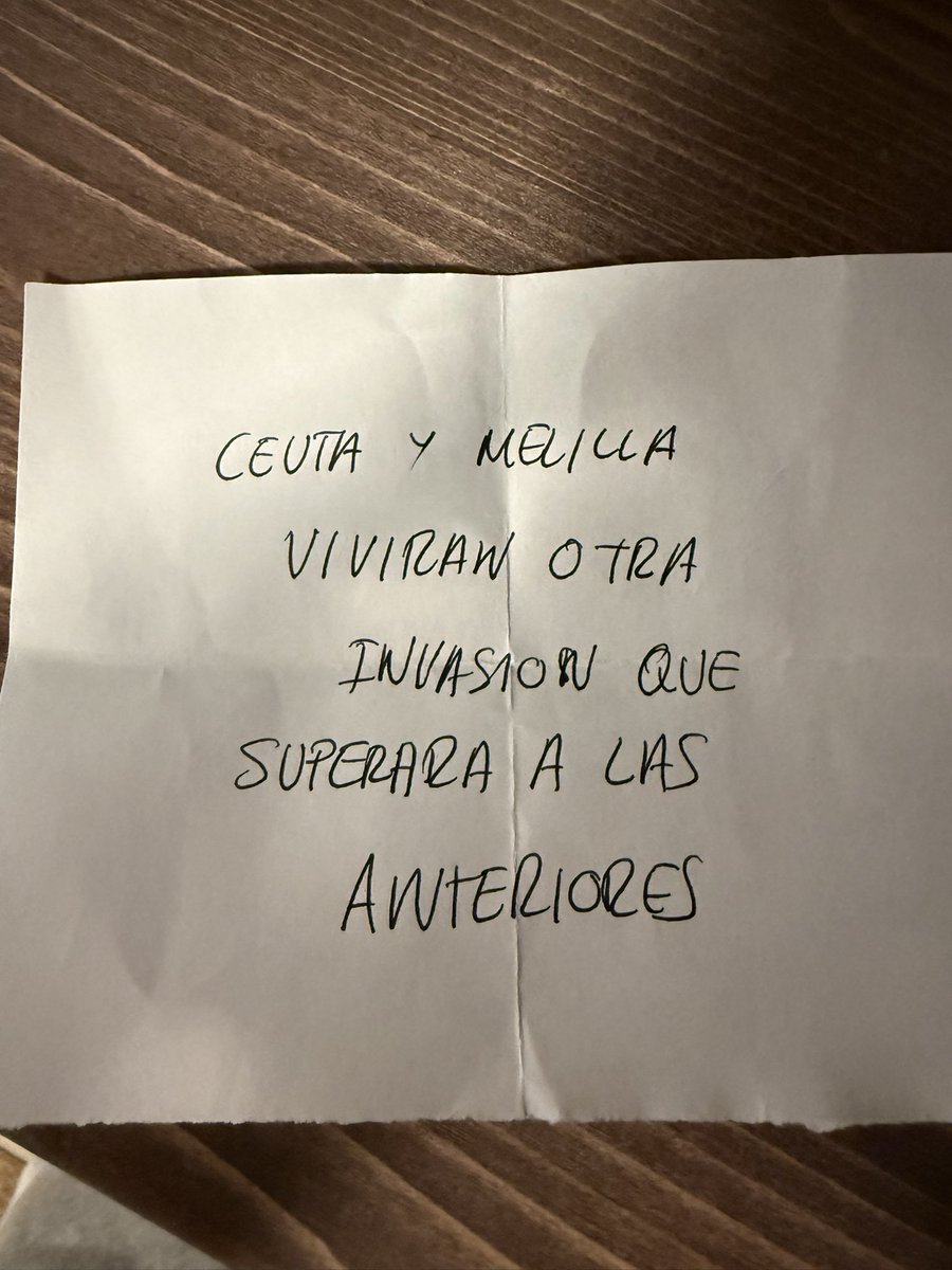 ciudadanoalt's tweet photo. Esta es la predicción que hizo Rubén Pulido en mi podcast el 26 de marzo de 2026. De su puño y letra. Lo tenía clarísimo. 

¿Era el único que lo sabía, no? https://t.co/apGMa3GnNJ