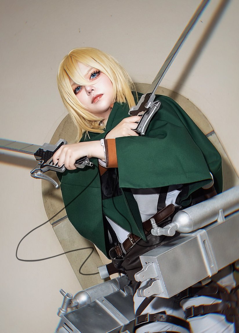 mike_rinkomathu's tweet photo. aot 
👑Historia Reiss👑

※コスプレ
photo→@Nahato98862121 https://t.co/MiKbEpu7ZR