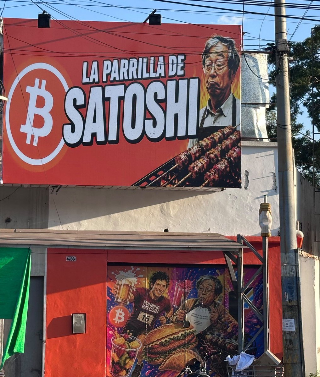 escuelitabtc's tweet photo. 🔥 Con muchísima alegría les contamos que, junto a mi señora, estamos haciendo los últimos arreglos para inaugurar La Parrilla de Satoshi 🧡🇵🇾

Muy pronto los esperamos con asaditos, empanadas, sándwiches, jugos naturales, cerveza  y mucho más. 🥩🥟🥪🧃🍺

JA’UMÍNA ASADITO 🔥 https://t.co/AgVUxGK8DU