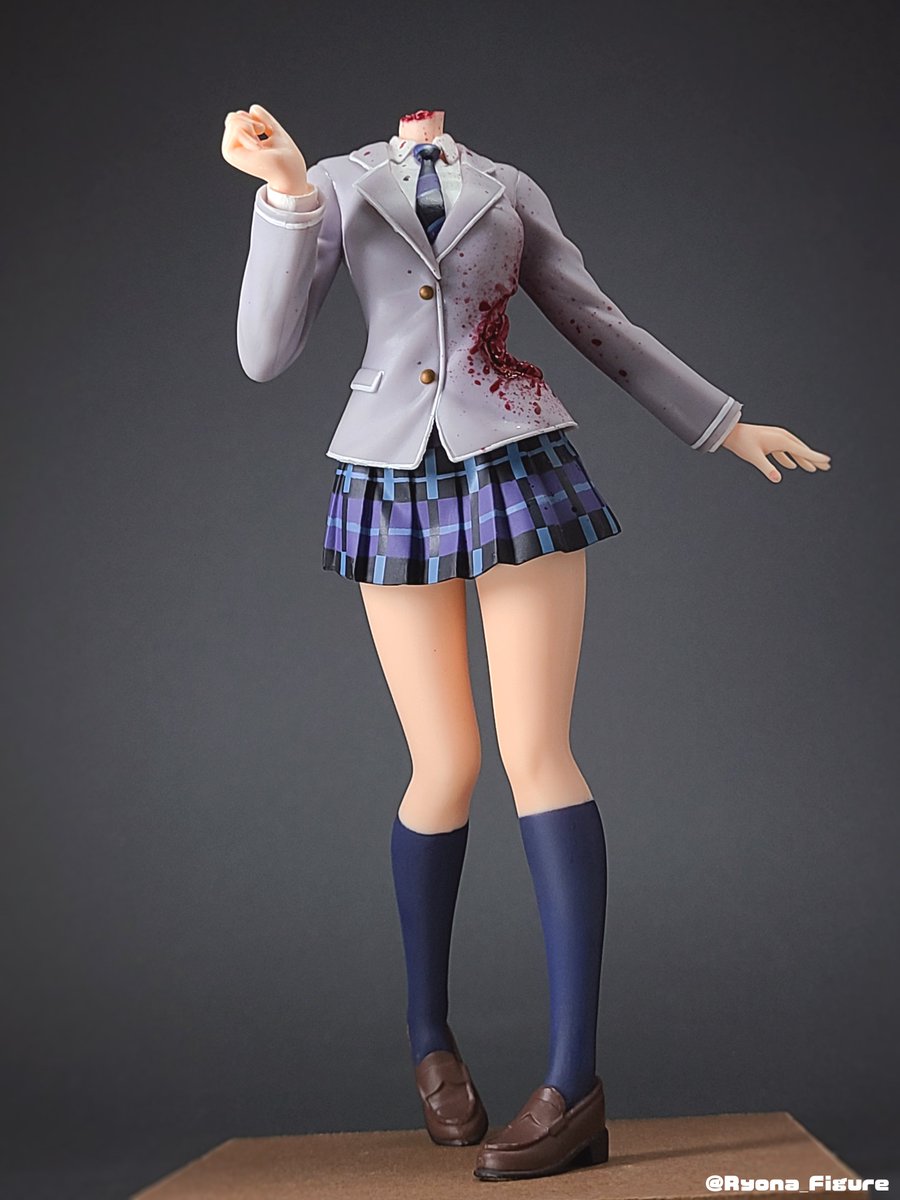 Ryona_Figure's tweet photo. ｢逃走もむなしく頭と脇腹吹き飛ばされたモブJK｣

#リョナフィギュア #モブリョナ #リョナ https://t.co/vpSRihFp3b