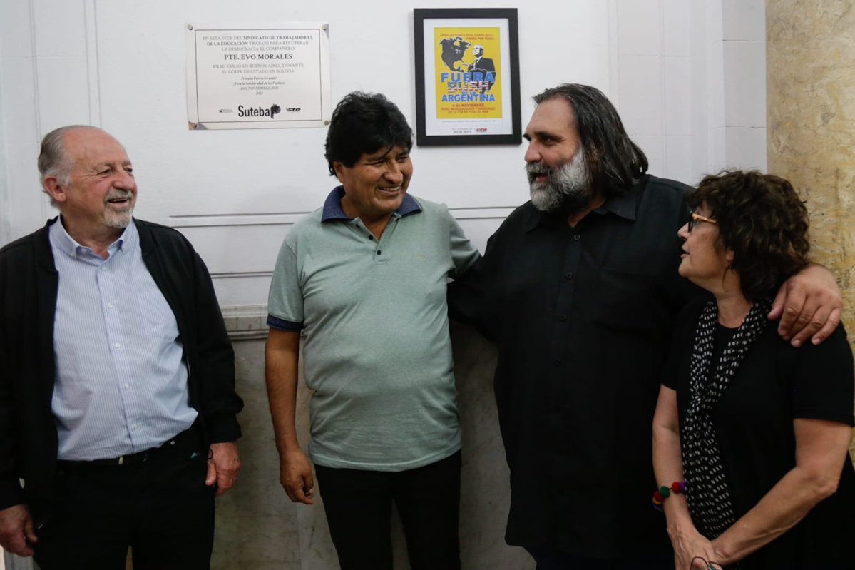 CTAok's tweet photo. 🇧🇴  Las CTA repudian la persecución política contra Evo Morales
 
 La CTA Autónoma y la CTA de las y los Trabajadores expresan su más enérgico repudio ante la decisión de la Fiscalía de Bolivia de ordenar la captura del expresidente del Estado Plurinacional de Bolivia, Evo Morales Ayma, en el marco de una nueva escalada de persecución política y judicial que vulnera las garantías democráticas y los derechos políticos.

https://t.co/BLy9yXtTBa

Este mensaje ha sido enviado desde la pagina de https://t.co/QUtsZaGMa9
