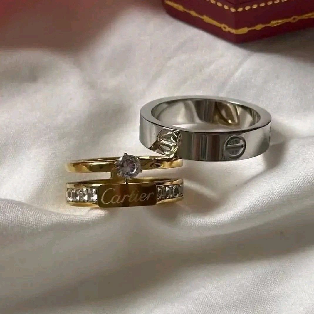 i3Moment's tweet photo. Cartier ring💍 https://t.co/8LS1yXWcKf