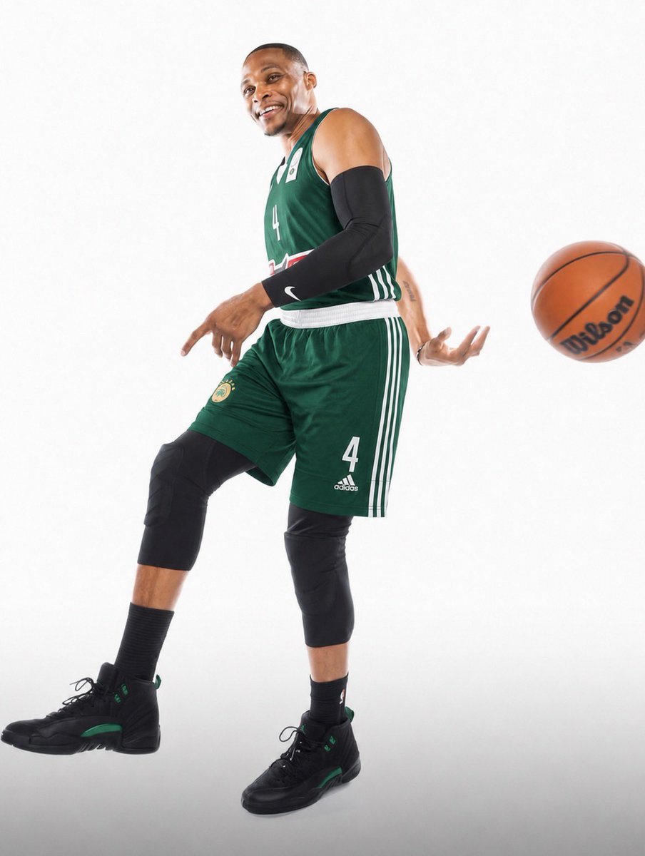 jahstalk's tweet photo. RUSS IN NEW THREADS. 🇬🇷💚
#4 TO ATHENS.

@russwest44 https://t.co/UvGjeuix8m