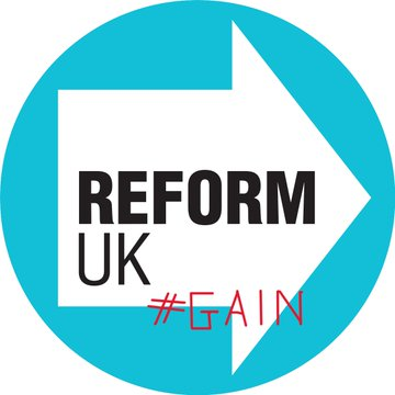 KeyworkerMan's tweet photo. Cllr Susan Rumford has won the Scarborough Town Council byelection in castle ward 😎
#ReformUK hold 👍 https://t.co/XHagtKNQtS