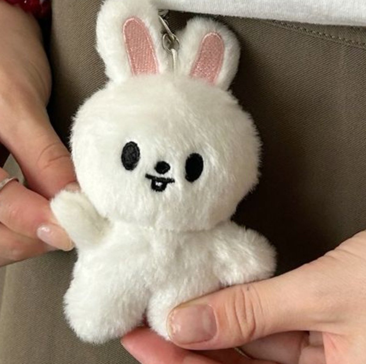 ★ mon ! 🍮 ࣪⭑ VERA A SKZ 🇲🇽 tweet media