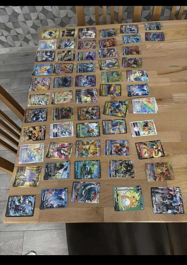 David0jj93's tweet photo. Pokémon cards up for grabs 🚨

Like , comment “I’m in” 💬 and follow to enter! 

Good luck 🍀 https://t.co/4vOJp4ZryP
