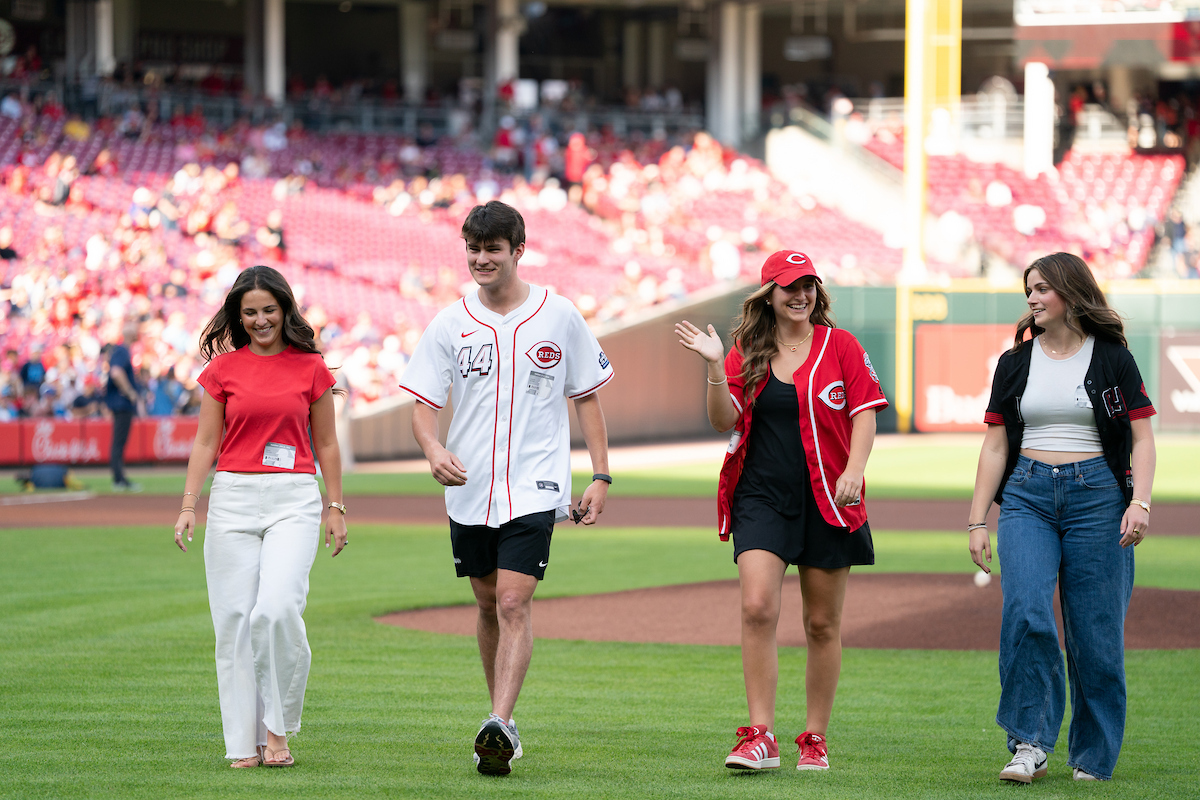 CintasCorp's tweet photo. No moment is too big for our interns! ⚾️ What an opportunity to deliver the game ball at the @Reds game. Happy National Intern Day! https://t.co/vgB5bDuH0q