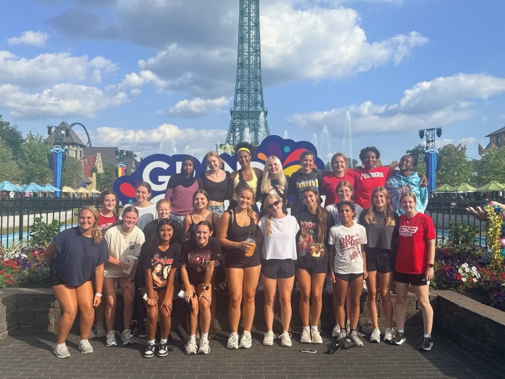 FHS Girls Basketball tweet media