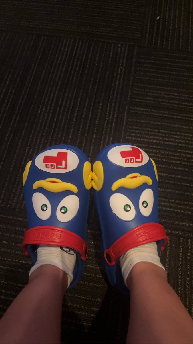 il6ve_0's tweet photo. きょうもありがとっなんか、香ばしい1日だたっ靴壊れたから買ってくれてありがとっ、そしてっむぅたんだいすきごしゅも育みましたっおやすみっ来店断る‼️‼️ https://t.co/7ORet0QqQg