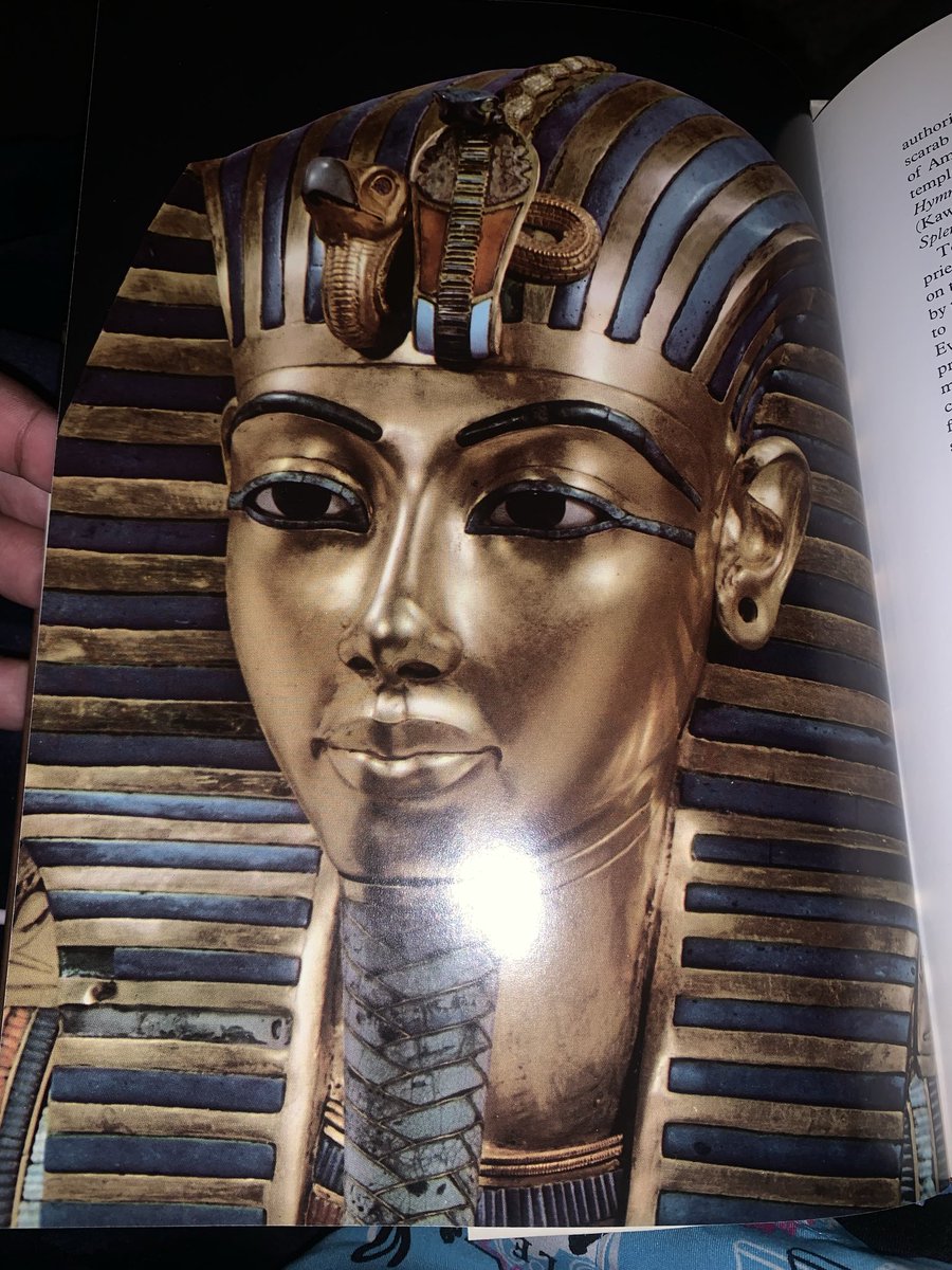 MilkMarieeeV's tweet photo. @Barrettman @AChukwuche15183 READ!!🤣they wasnt white these are black ppl with black people FEATURES!! Our ppl hoe https://t.co/MX6mPxMN7j