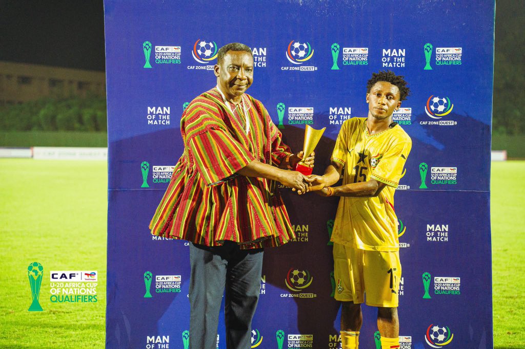 IddiJunior2's tweet photo. Mohammed Zaidan of Karela United in the Ghana Premier League was nominated as the Man of the Match following a 1:1 stalemate between the Black Satellites and the Burkina Faso in the second group stages game of the ongoing CAF WAFU Zone B Championship in Ivory Coast ..

⚽️🌟 🇬🇭 https://t.co/fEG2xJ7uwx