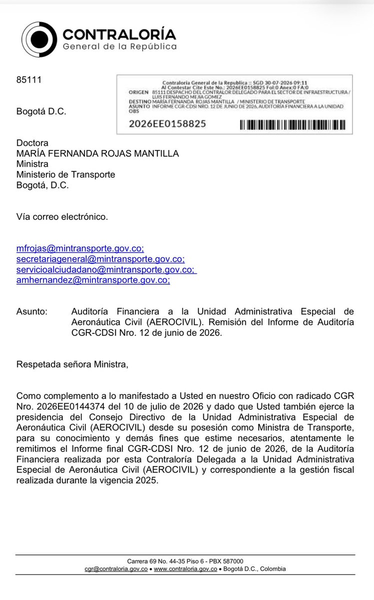 UltimaHoraCR's tweet photo. #PRIMICIA |  Contraloría (@CGR_Colombia) envía duro pronunciamiento a la MinTransporte @maferojas tras las declaraciones que dio sobre las polémicas contrataciones en la @AerocivilCol, señalando que la entidad de aviación le dio “información incompleta” y que espera resultados del ente de control. La @CGR_Colombia le recordó que ella hace parte del Consejo Directivo de la @AerocivilCol y que le notificó sobre la auditoría con los hallazgos que encontró en la Aeronáutica Civil. 

Vía: @LuisaMercadoD