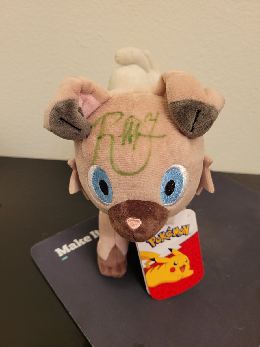 TsukiRou's tweet photo. @SoundersFC Paul had signed this Rockruff during the last fan appreciation game. ❤️ https://t.co/3Oxjlv8a81