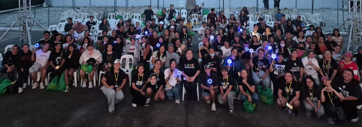 NegrosATIN's tweet photo. That was a blast!💥 

Congratulations SB19 for representing our country and sharing your talents to the world. You prove to us time and time again that you are indeed OUR FILIPINO PRIDE. 🇵🇭 You raised our banner so high. We are always proud of you! https://t.co/XZmxfDNRUs