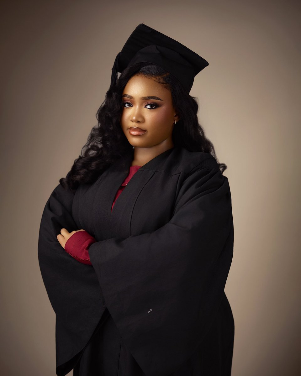 janeeadaugo's tweet photo. https://t.co/H3tDUtW8XC. (Hons.) Computer Science 🎓 https://t.co/2Z49zK6cmg