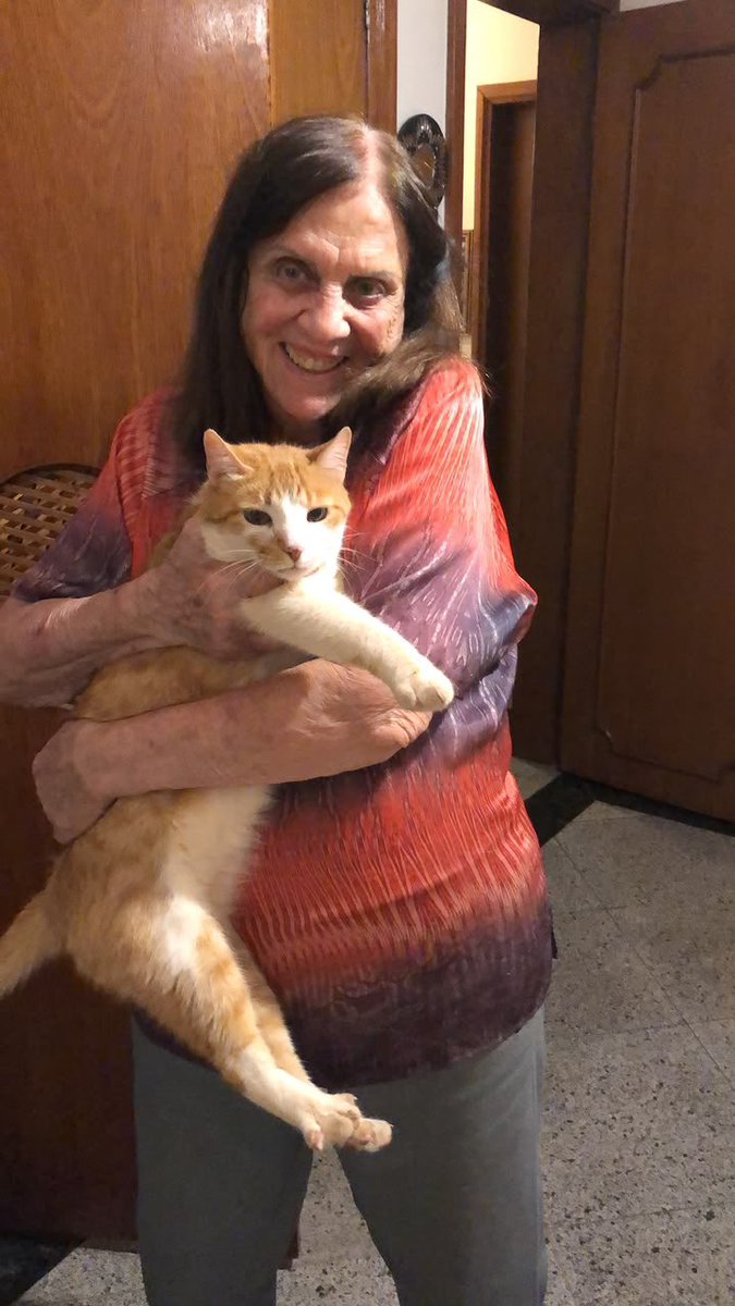 felixsonccs's tweet photo. te amo vovó peixe! vou sentir saudades https://t.co/RecJsboyfj