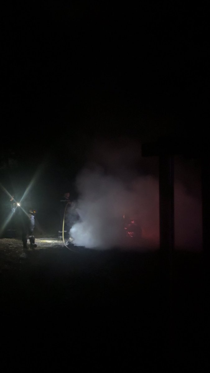 Rayane14Ss's tweet photo. on est tomber sur un incendie de foret criminel dinguerie https://t.co/bt9KOKecMu